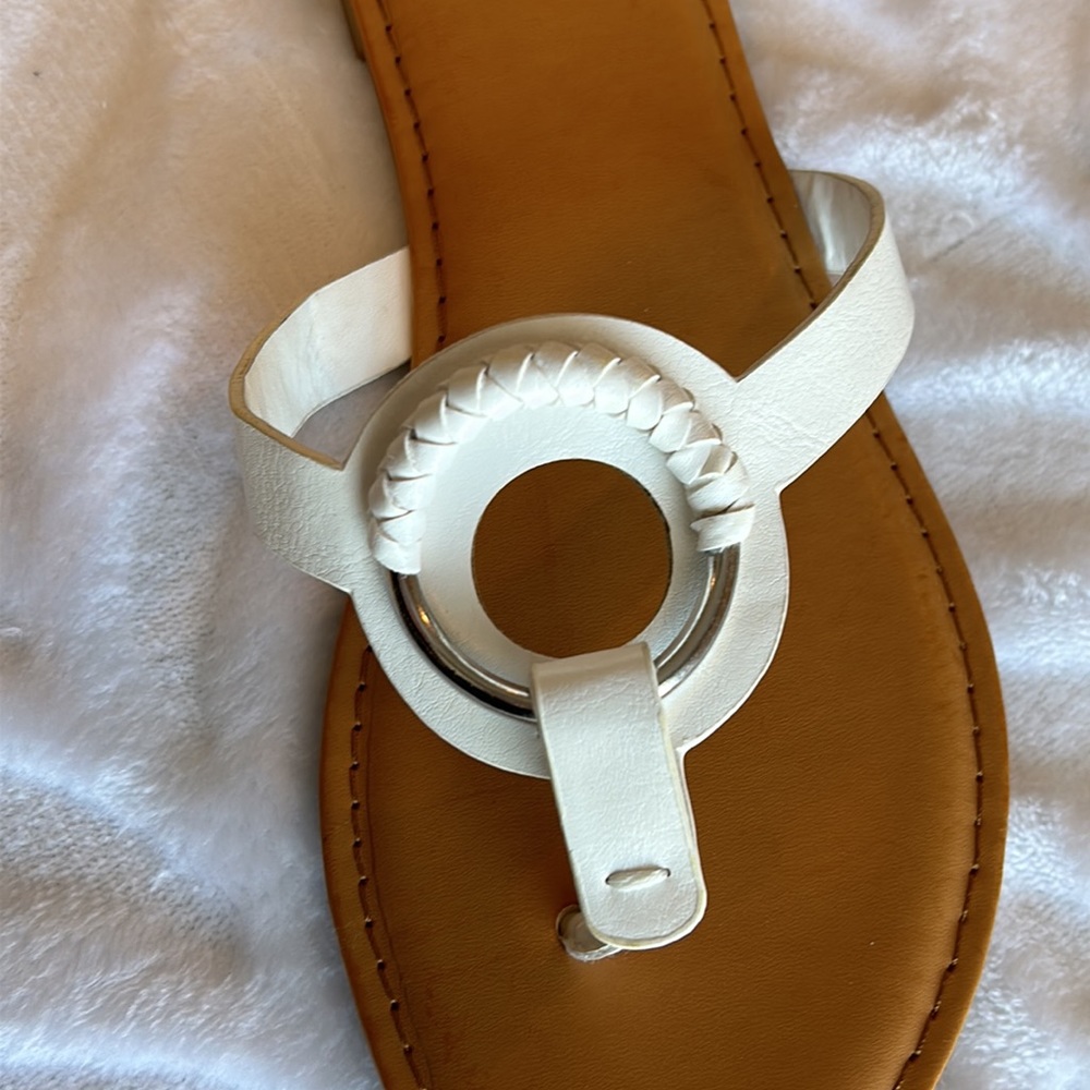 Bamboo Sandals - Picture 3 of 6